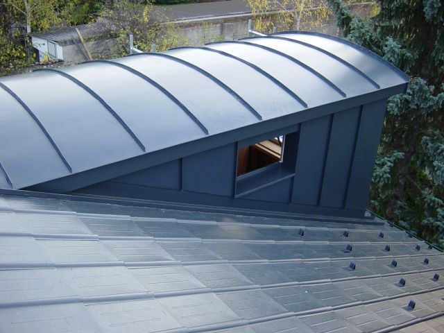 Graues Dach